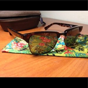 Maui Jim - 'Kawika' Polarized Sunglasses
